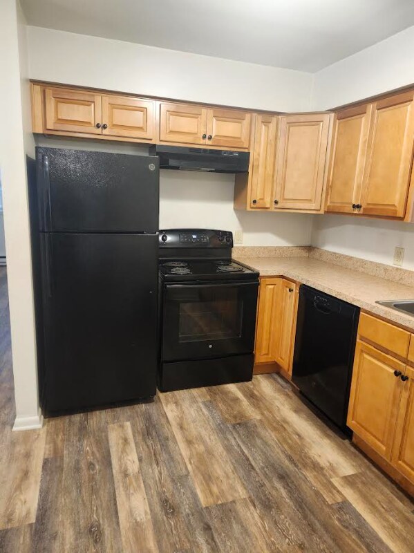 Foto del edificio - 229-231 S Carlisle St