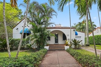 Building Photo - 410 Minorca Ave