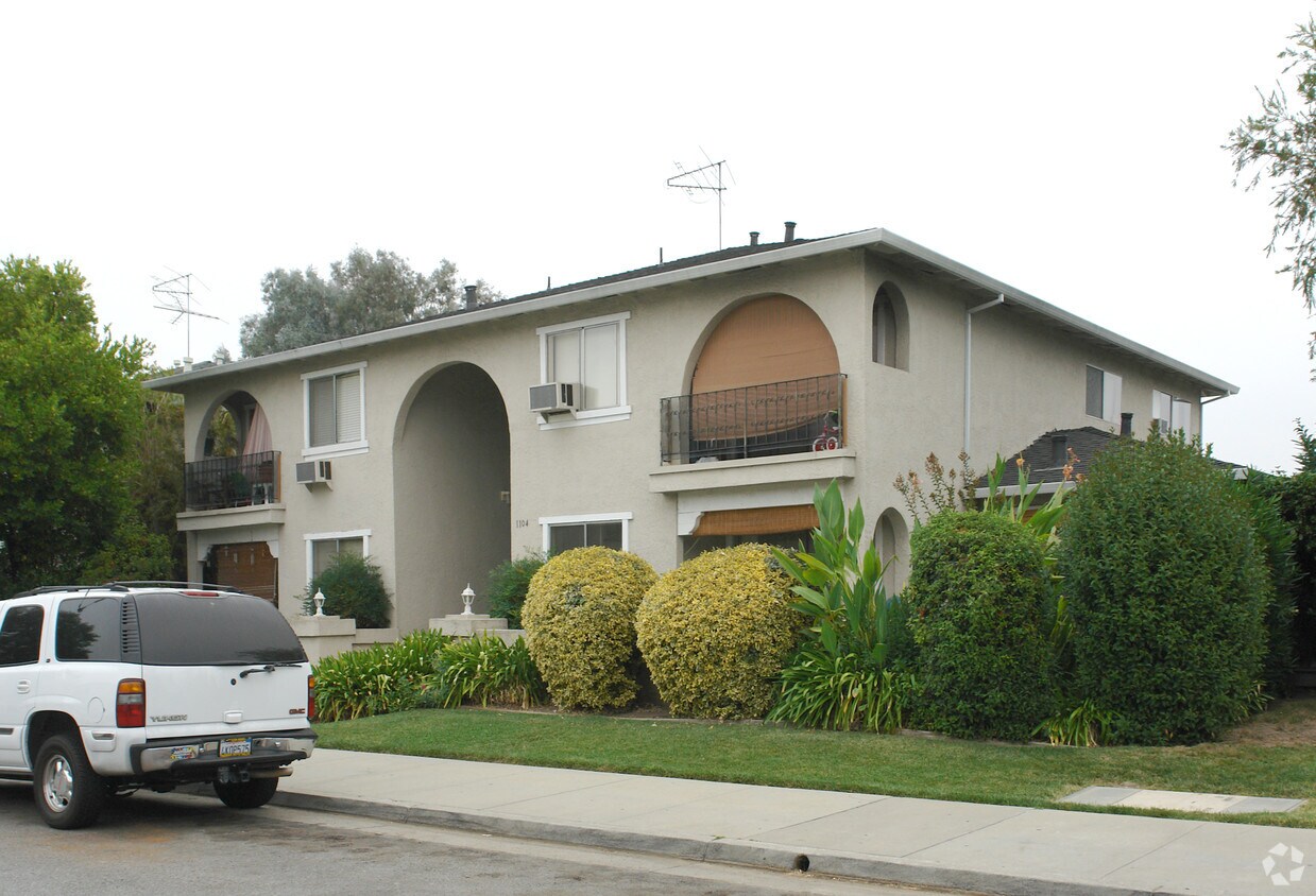Foto del edificio - 1104 Delna Manor Ln