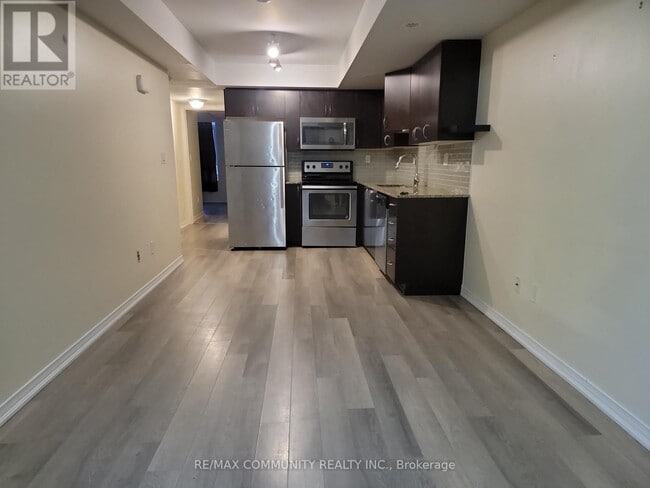 Building Photo - 90 Orchid Pl Dr