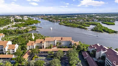 Building Photo - 1000 US-1
