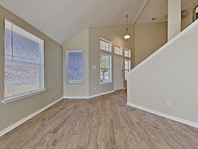 Building Photo - 17307 Beretta Bend Dr