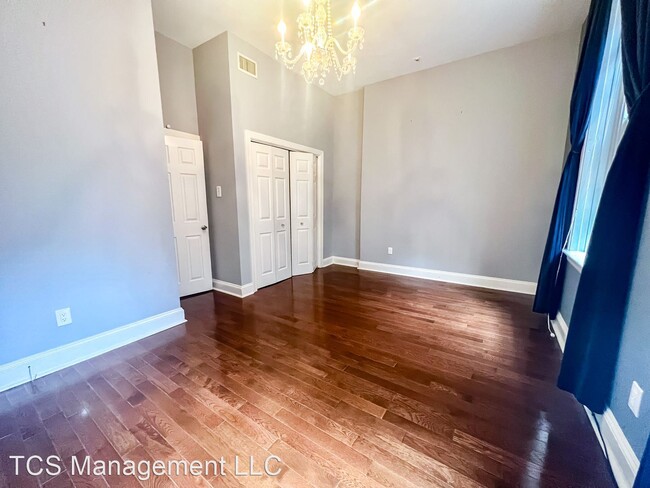 Foto del edificio - 1 br, 1 bath House - 1619 Spruce St