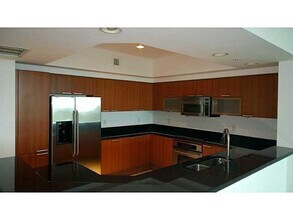 Building Photo - 14951 Royal Oaks Ln