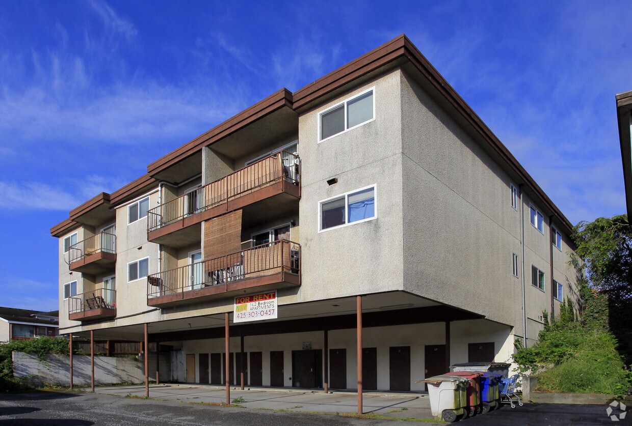 4807 Vesper Dr, Everett, WA 98203 Apartments in Everett, WA