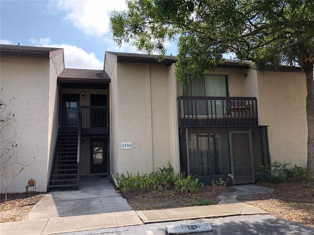 Foto principal - 2703 Hidden Lake Dr N