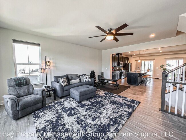 Building Photo - 4 br, 3.5 bath House - 7731 Blackburn Ridg...