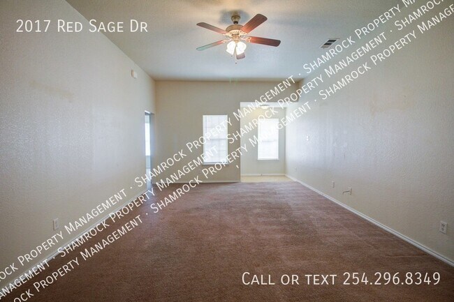 Building Photo - Bosqueville ISD Home