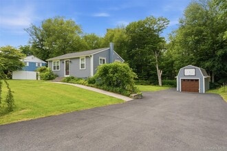 Building Photo - 317 Overlook Ct