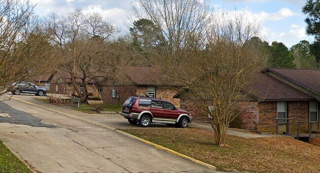 Foto del edificio - 344 Redbud Ln