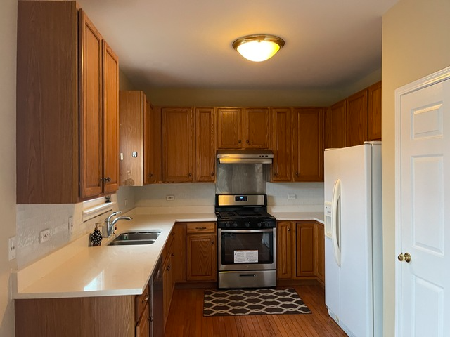 Building Photo - 1100 Rosefield Ln