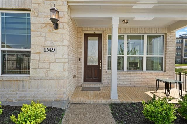 Building Photo - 1549 Pirene Aly