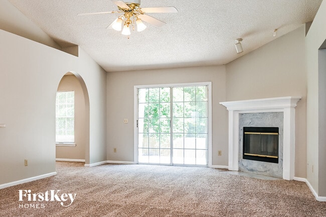 Building Photo - 7988 Dewars Ct