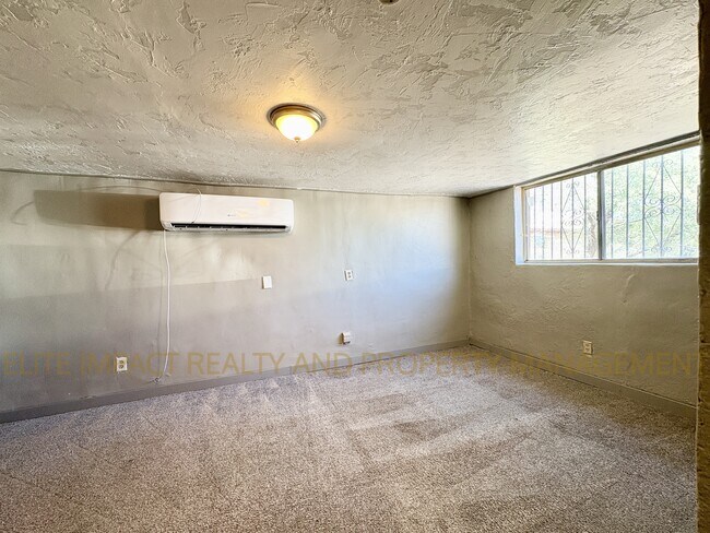 Foto del edificio - 425 W Columbia St