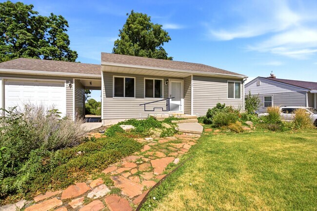 Foto del edificio - Updated 4-Bedroom Home for Lease in Ogden!