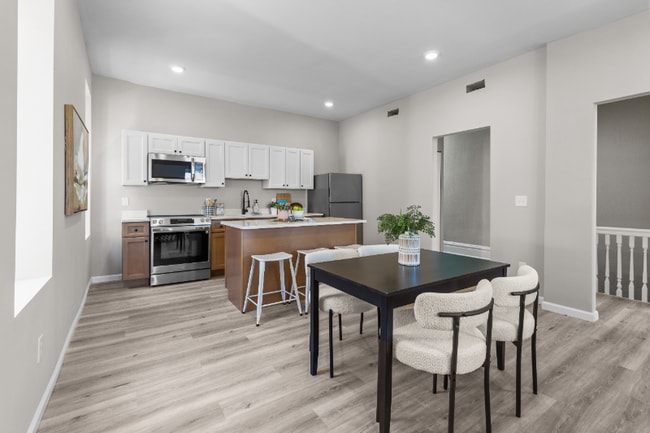 Foto del edificio - 3166 Oregon Ave