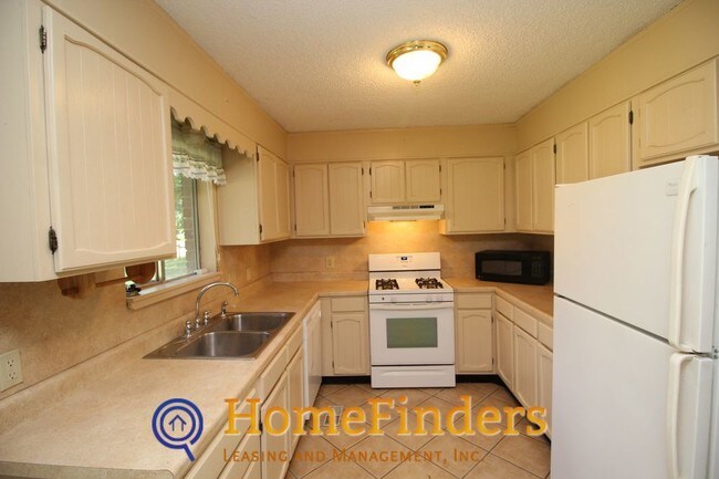 Foto del edificio - 4340 S. Elm Ave. Broken Arrow OK 74011