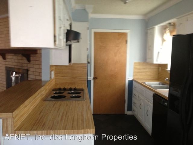 Building Photo - 4111 Koala Dr