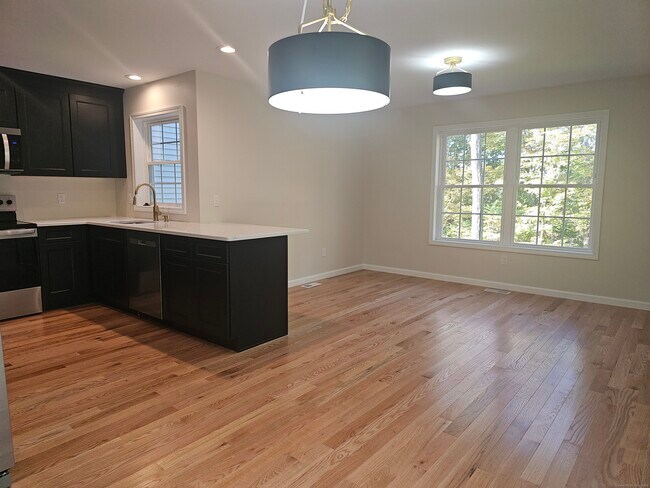 Foto del edificio - 141 Country Squire Dr