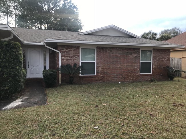 Building Photo - 12 Cahaba Ln