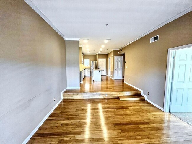 Foto del edificio - 135 West End Pl