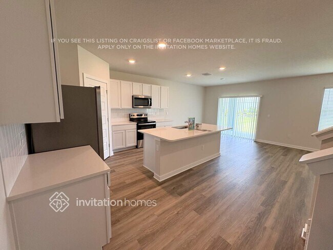 Building Photo - 18306 Wheathouse Pl