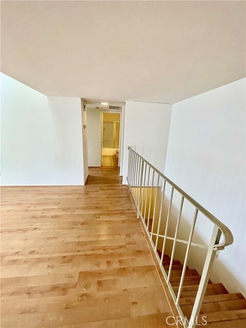 Building Photo - 458 Golden Springs Dr