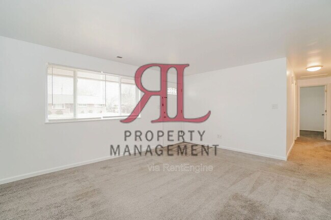 Foto del edificio - 1857 Steckel Rd