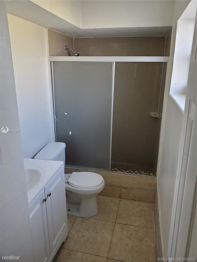 Building Photo - 3 br, 2 bath House - 5820 NW 14th Ct
