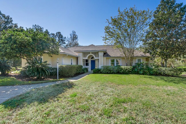 Building Photo - 712 Sandringham Dr