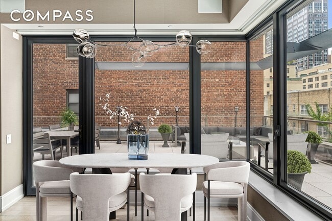 Building Photo - 301 E 50th St