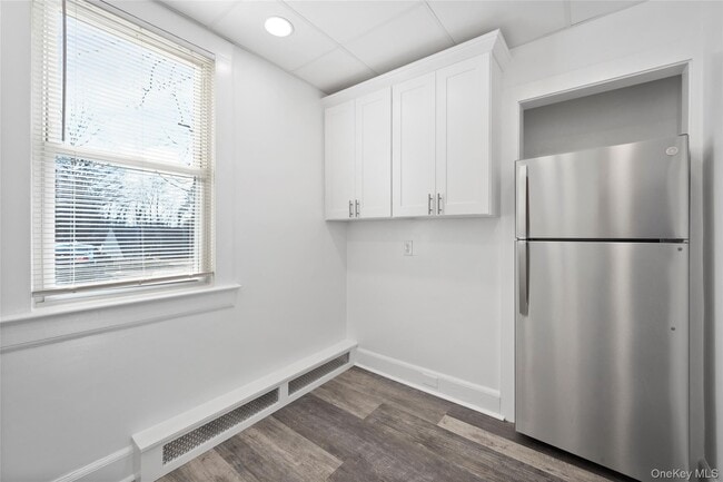 Building Photo - 9 Wolden Rd