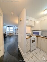 Building Photo - 31 Inman St