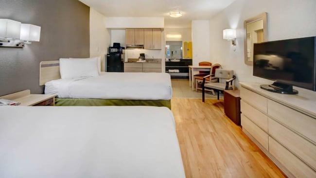 Building Photo - 4950 S Outlet Center Dr