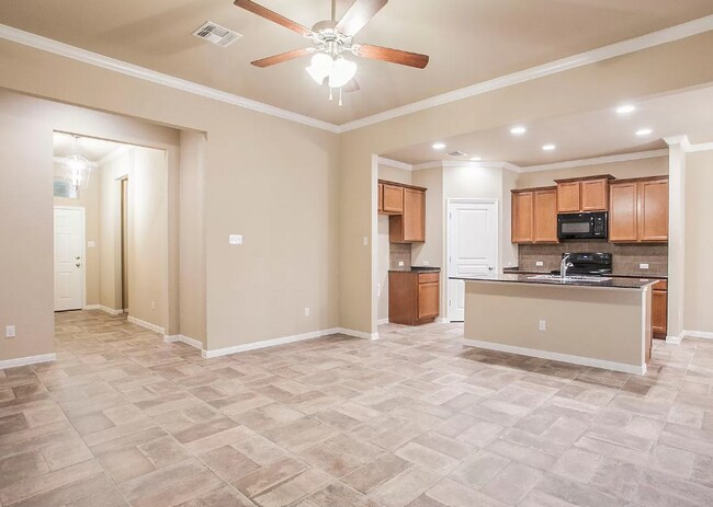 Building Photo - 413 Cross Dr