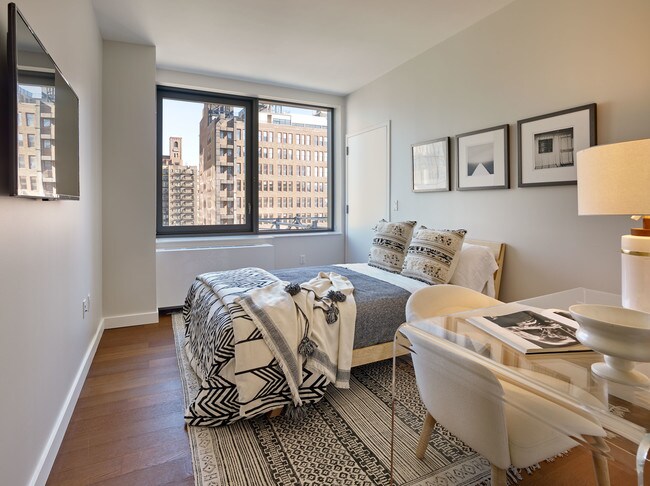 Foto del edificio - 9 W 31st St