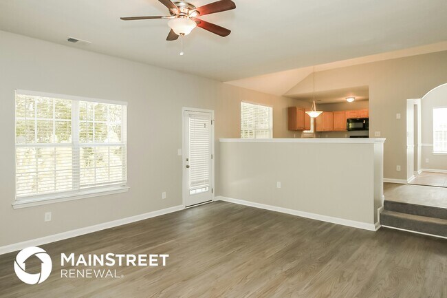 Foto del edificio - 3230 Diamond Blf