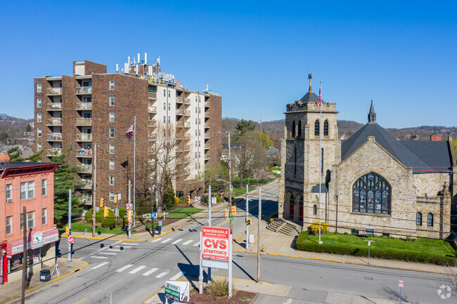 Building Photo - Swissvale Towers