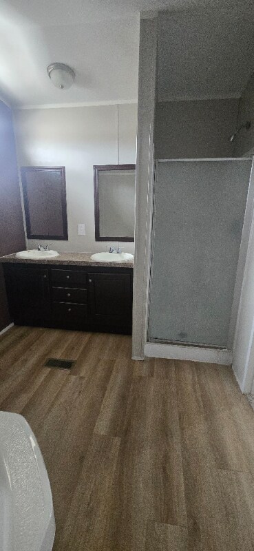 Foto del edificio - 1120 N Vista Dr