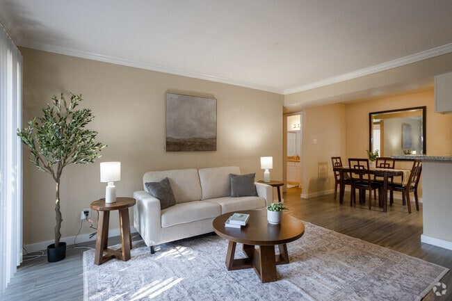 7100 Almeda - 7100 Almeda Apartments