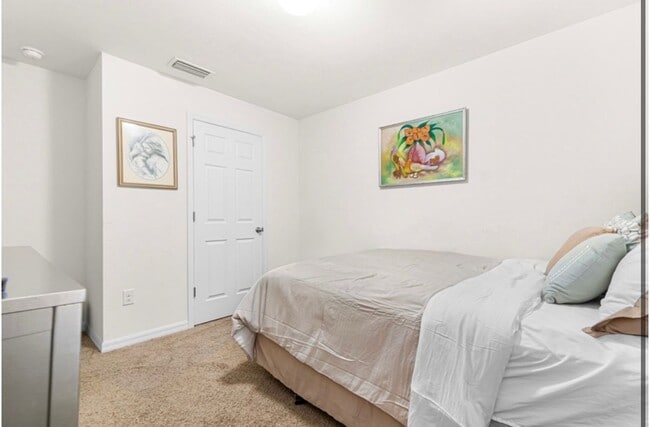 Foto del edificio - 1501 NE 33rd St