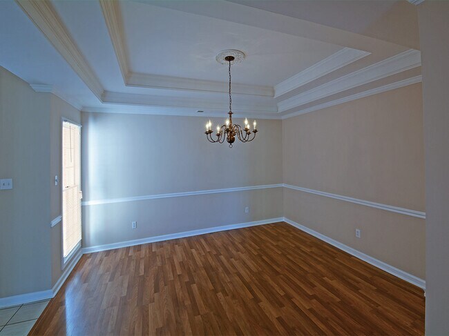 Building Photo - 4 Bed, 2 Bath in Cordova near Walnut Grove