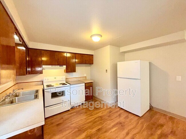 Foto del edificio - 10905 NE 7th St