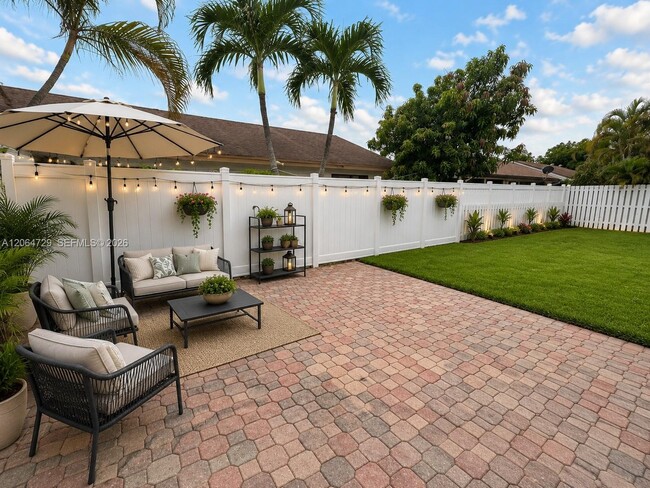 Building Photo - 9554 Biscayne Park Ct