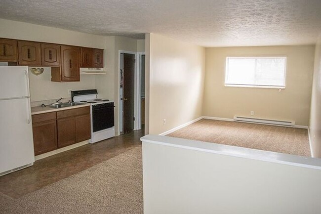 Building Photo - Legends Pointe - Canton OH - 1 Bed Deluxe
