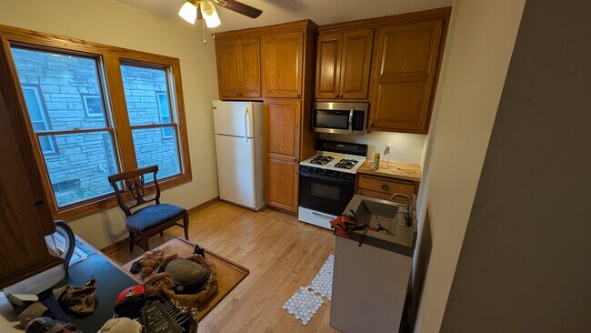 Kitchen - 569 N 65th St