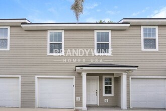 Building Photo - 3549 Rain Forest Dr W