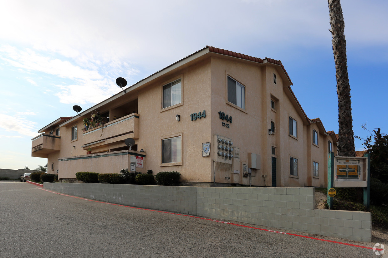 Building Photo - Cedar West Regency Apartments