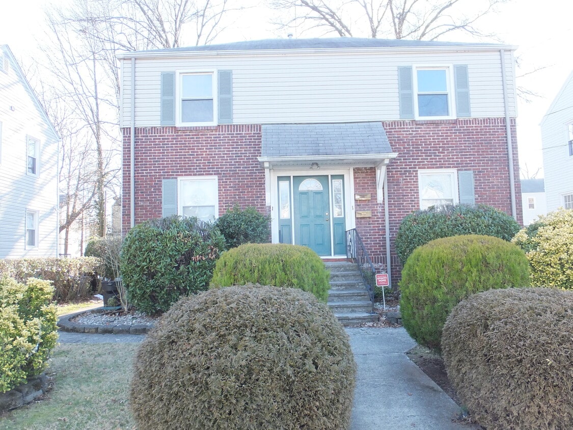 5 Preston Ave, Cranford, NJ 07016 Apartments in Cranford, NJ