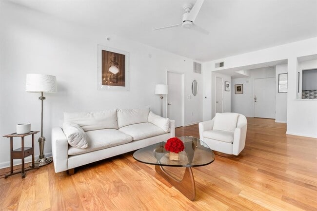 Foto del edificio - 54 Rainey St